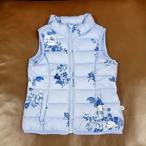United Colors of Benneton blue floral light puffer vest size XXS.